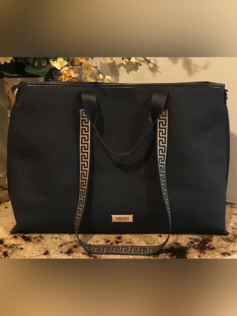 Versace Fragrance Summer Tote Bag Greek Key Black Gold With Extra Pouch New